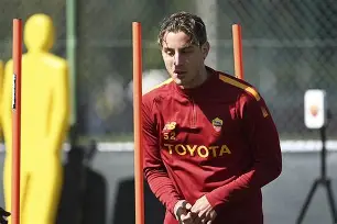 kpl平台投注 -集结日罗马复出首秀：德甲节点到来，球迷炸锅，训练强度明显提升的简单介绍